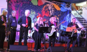 Karen Davy Band at Paihia 123