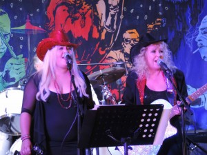 Karen Davy Band at Paihia 136