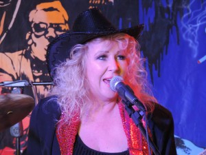 Karen Davy Band at Paihia 139